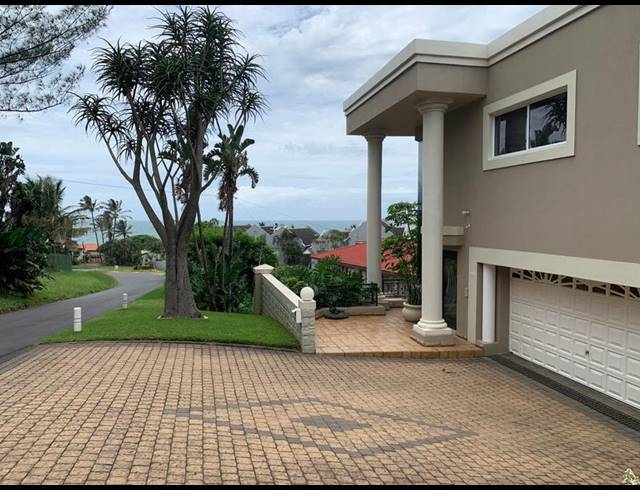 4 BEDROOM HOUSE FOR SALE IN SALT ROCK